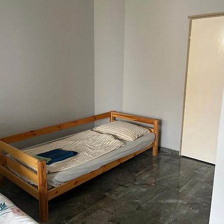هيجيشالوم Lilla Motel المظهر الخارجي الصورة