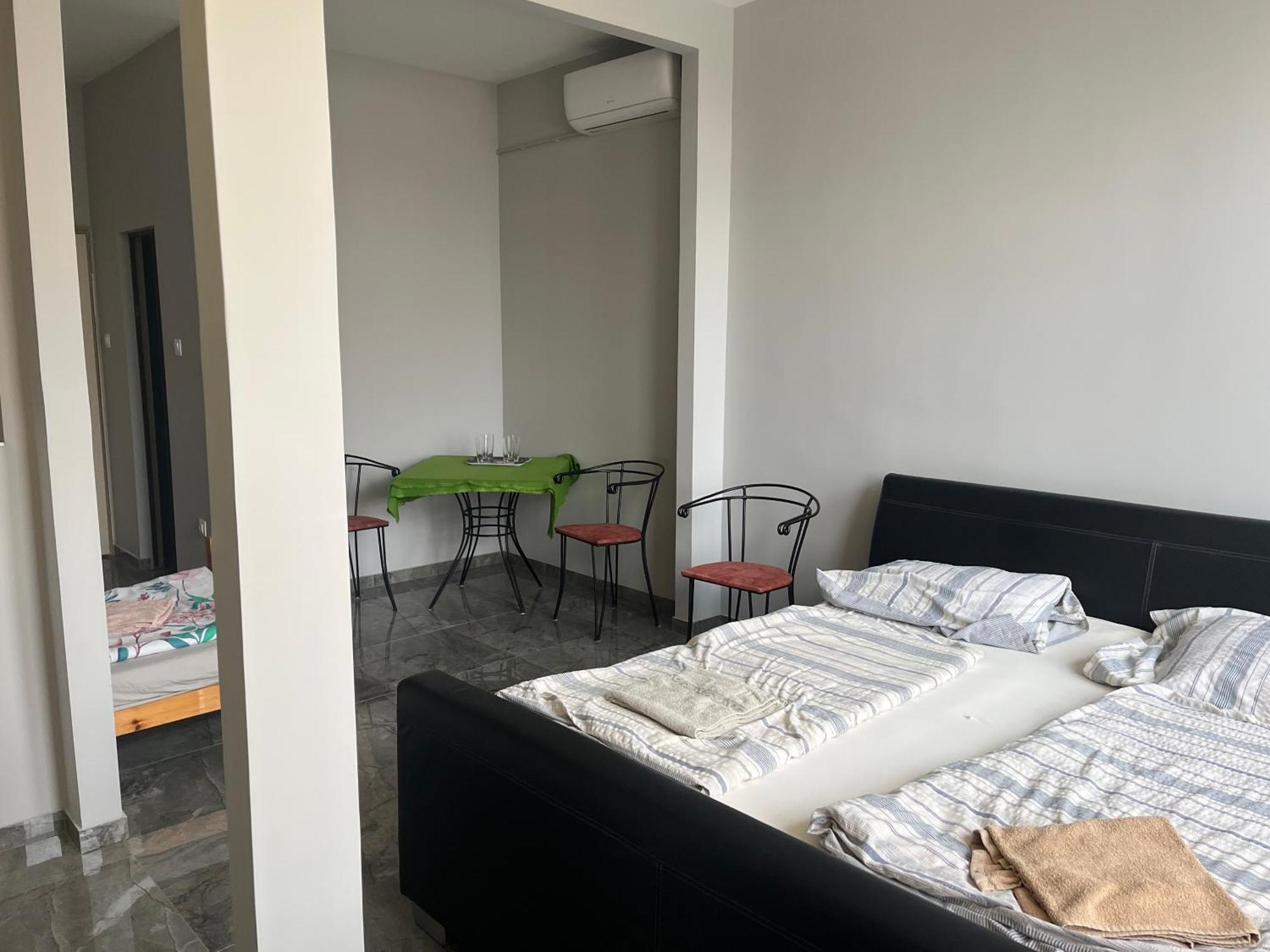 هيجيشالوم Lilla Motel المظهر الخارجي الصورة